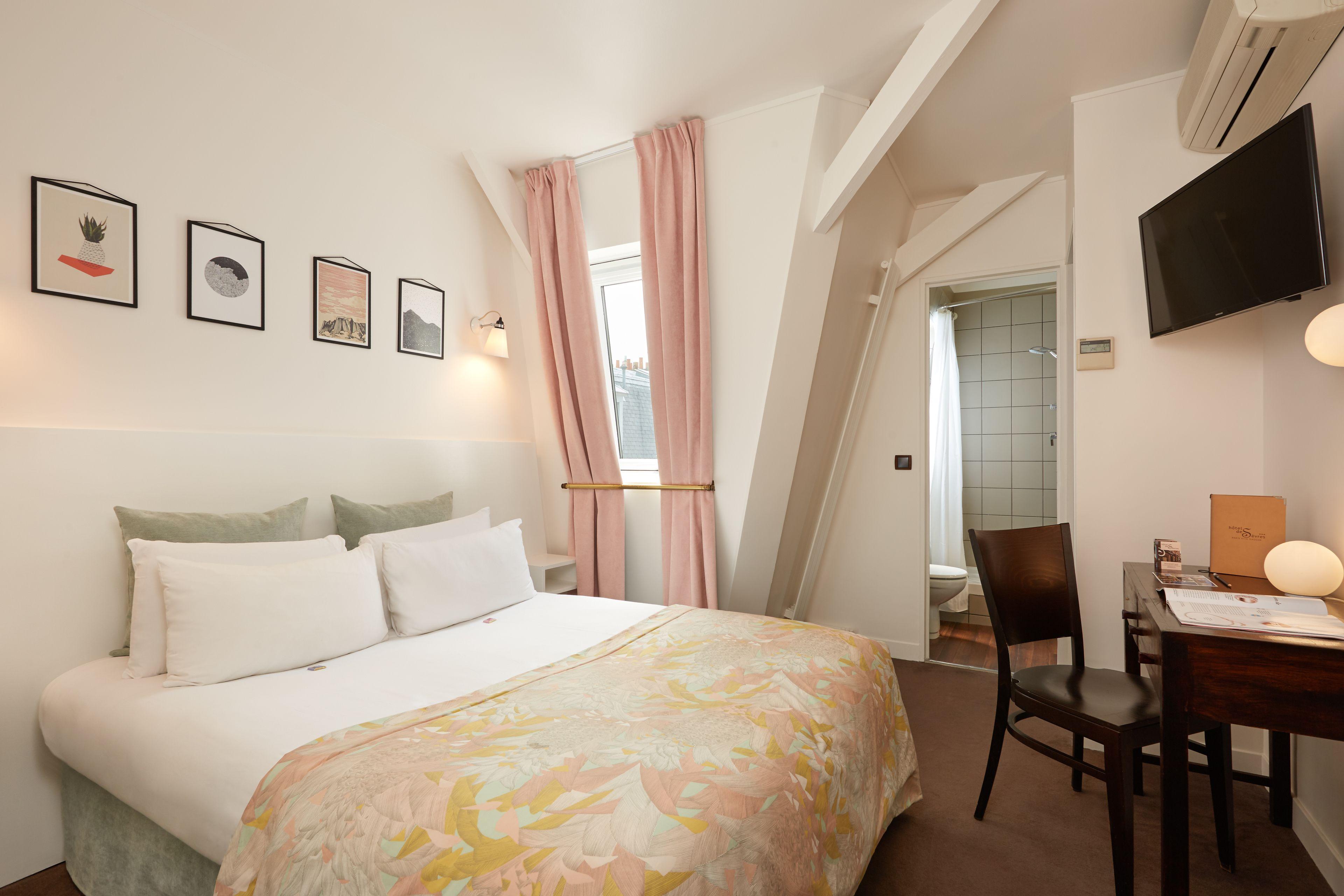 Hotel De Sevres