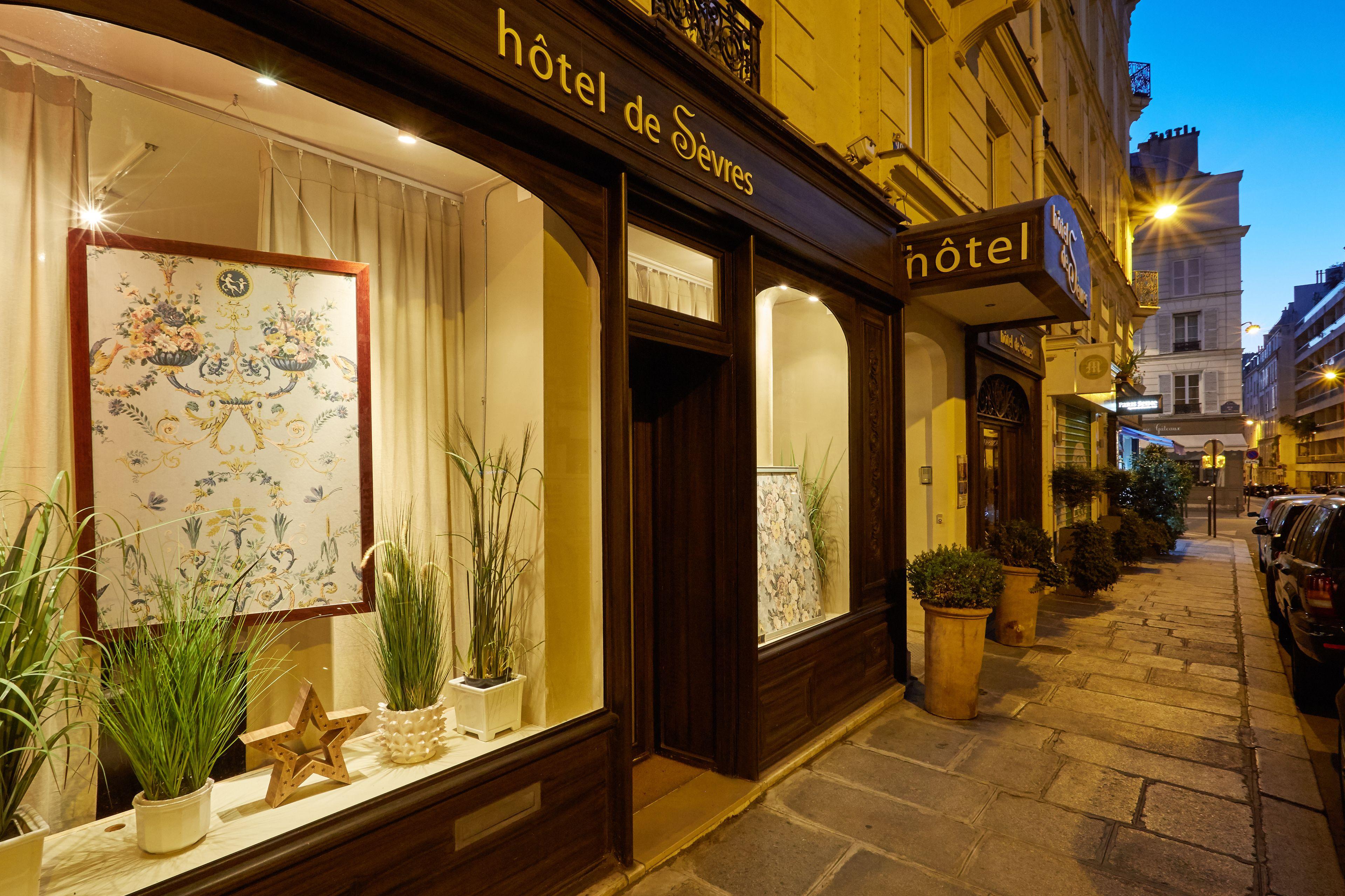 De Sevres Hotel Paris